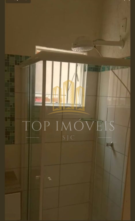 Linda casa dois dormitórios suíte churrasqueira no jardim am