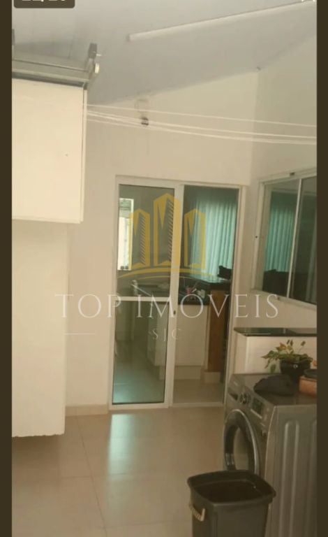 Linda casa dois dormitórios suíte churrasqueira no jardim am