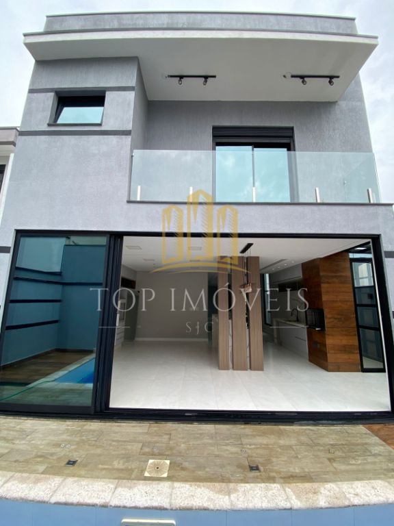 Sobrado Residencial Fogaça com 3 Dormitórios 2 Suítes