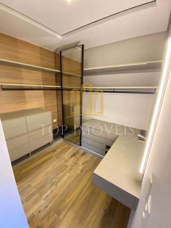 Sobrado Residencial Fogaça com 3 Dormitórios 2 Suítes