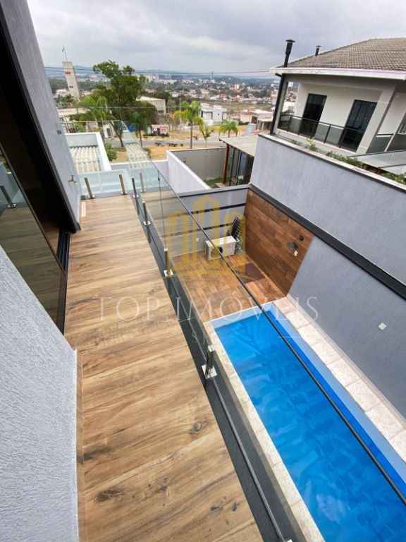 Sobrado Residencial Fogaça com 3 Dormitórios 2 Suítes