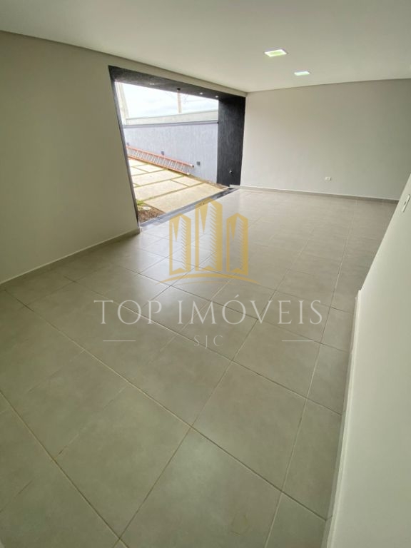 Sobrado Residencial Fogaça com 3 Dormitórios 2 Suítes