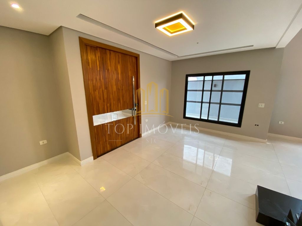 Sobrado Residencial Fogaça com 3 Dormitórios 2 Suítes