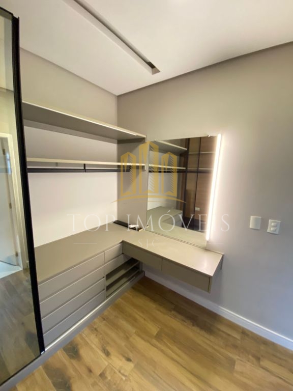 Sobrado Residencial Fogaça com 3 Dormitórios 2 Suítes