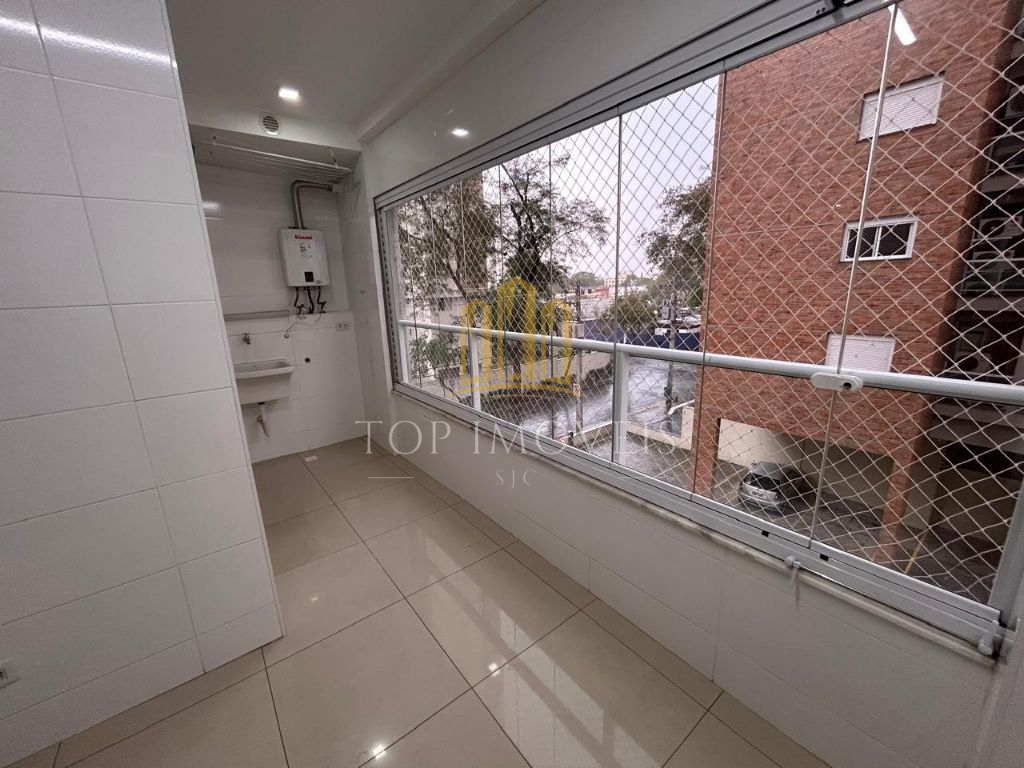 Belíssimo Apartamento 2 Dormitórios com Suíte 79 m² DUAS Vagas Sacada Hobby Box