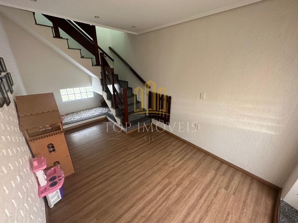 Belíssimo Sobrado Alto Padrão Eugenio de Melo 4 Dormitórios 1 Suíte Piscina Churrasqueira 280m²