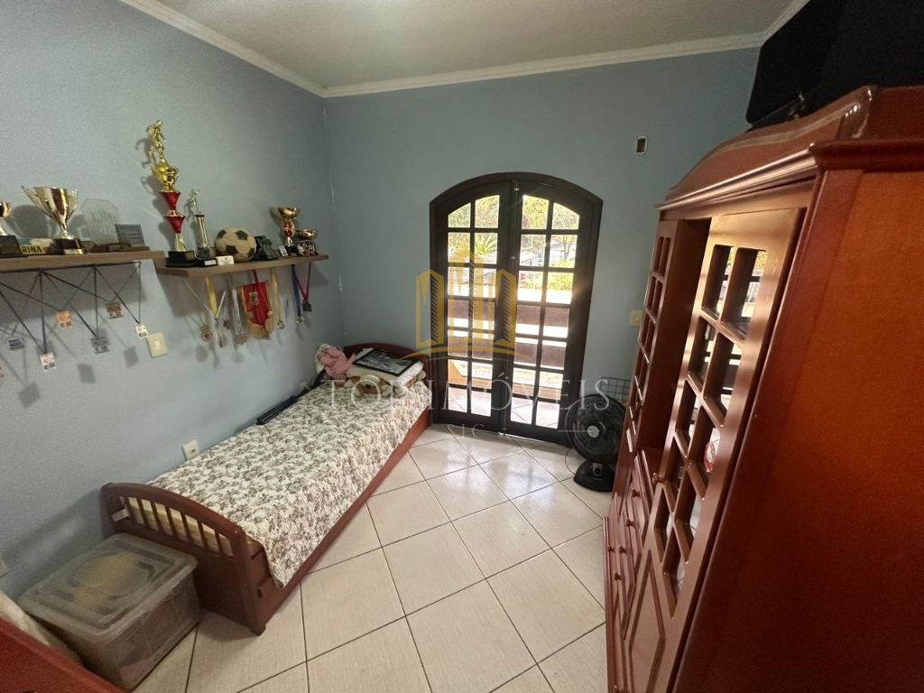 Belíssimo sobrado alto padrão eugenio de melo 4 dormitórios 