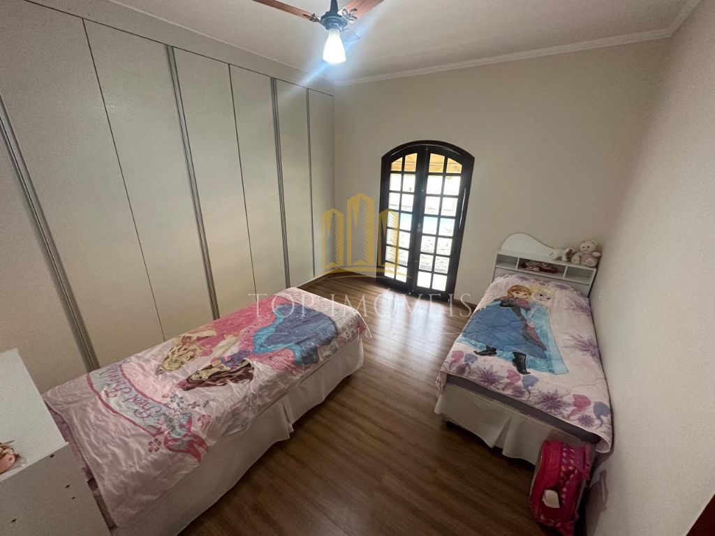 Belíssimo Sobrado Alto Padrão Eugenio de Melo 4 Dormitórios 1 Suíte Piscina Churrasqueira 280m²