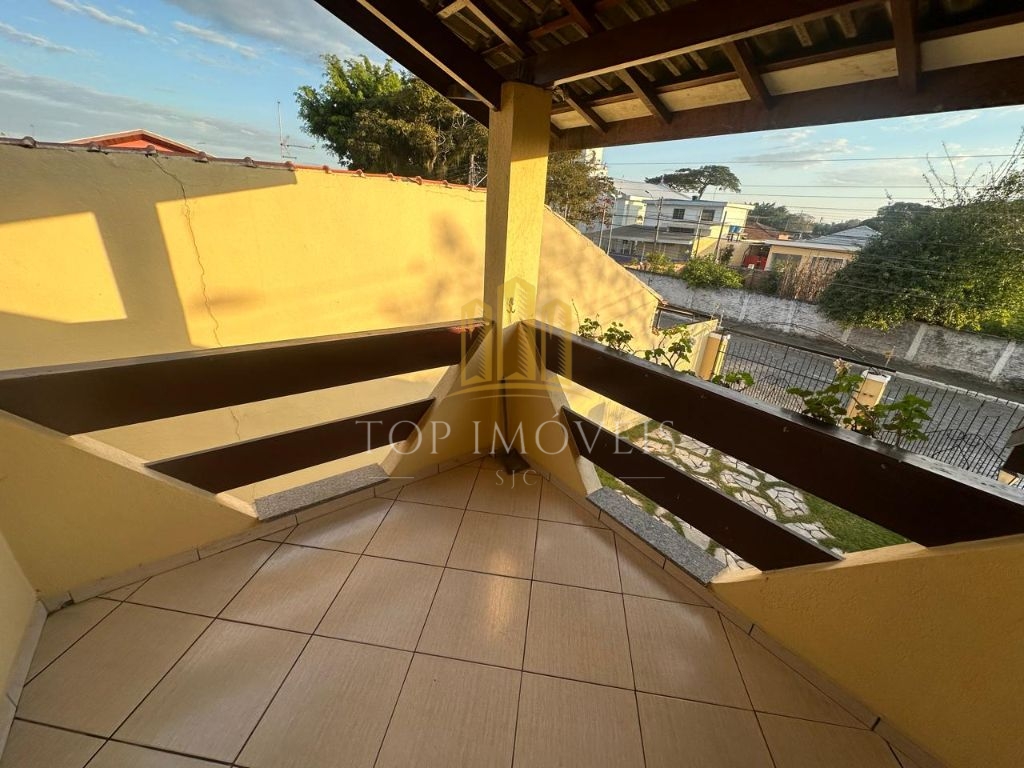 Belíssimo Sobrado Alto Padrão Eugenio de Melo 4 Dormitórios 1 Suíte Piscina Churrasqueira 280m²