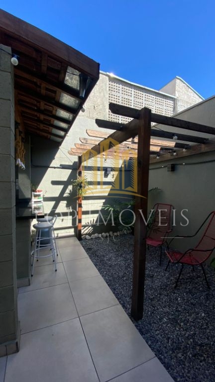 Linda casa térrea 2 Dormitórios no Parque Residencial Santo André - Caçapava/SP