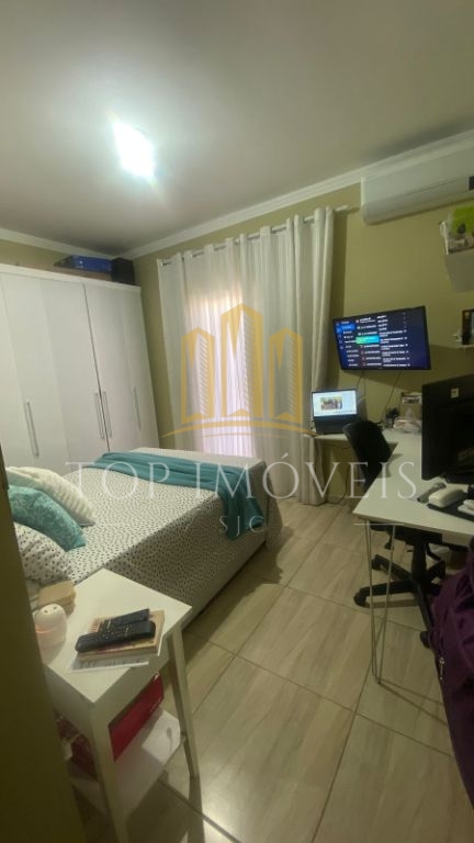 Linda casa térrea 2 dormitórios no parque residencial santo 
