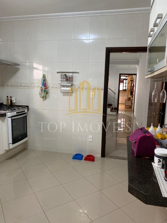 Venda sobrado 3 dormitórios 1 suíte residencial vista linda 