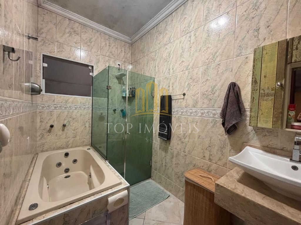 Linda casa com 3 dormitórios, 1 suíte com hidro – conforto e