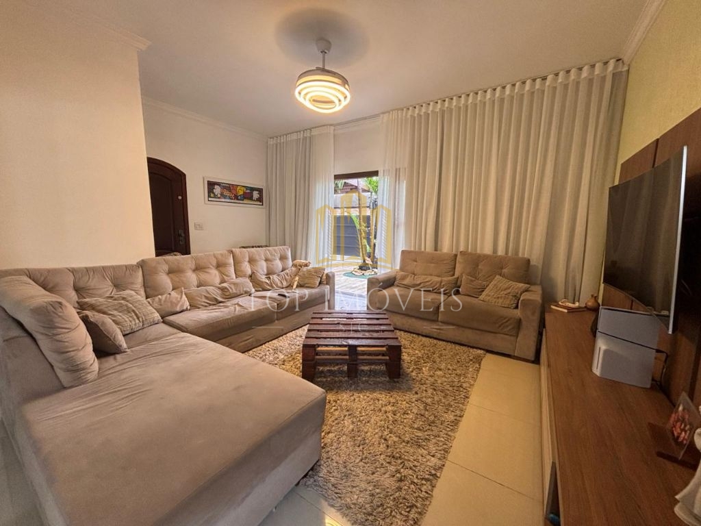 Linda casa com 3 dormitórios, 1 suíte com hidro – conforto e