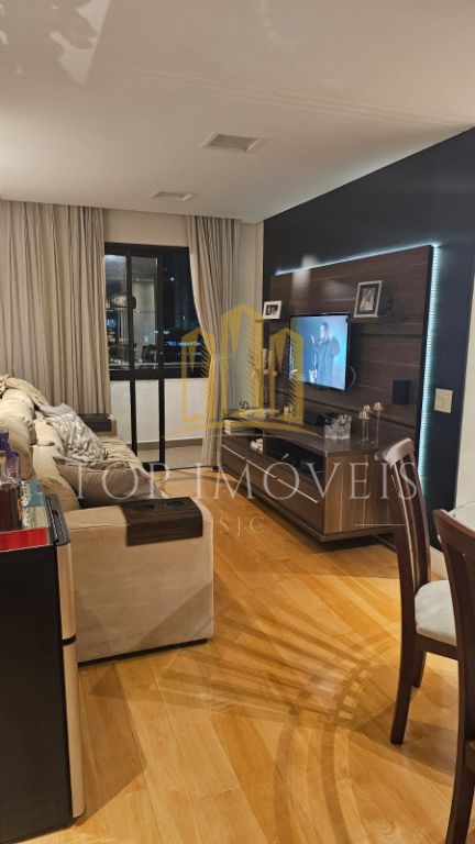 Apartamento - (Mobiliado - Porteira fechada) - Condomínio Edifício Siena 70 m² 2 Dormitórios 1 Suíte 2 Vagas