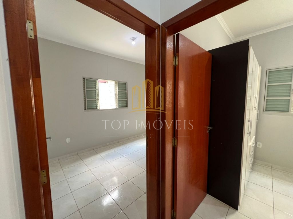 Belissima Casa Térrea 3 Dormitórios 1 Suíte Santa Paula
