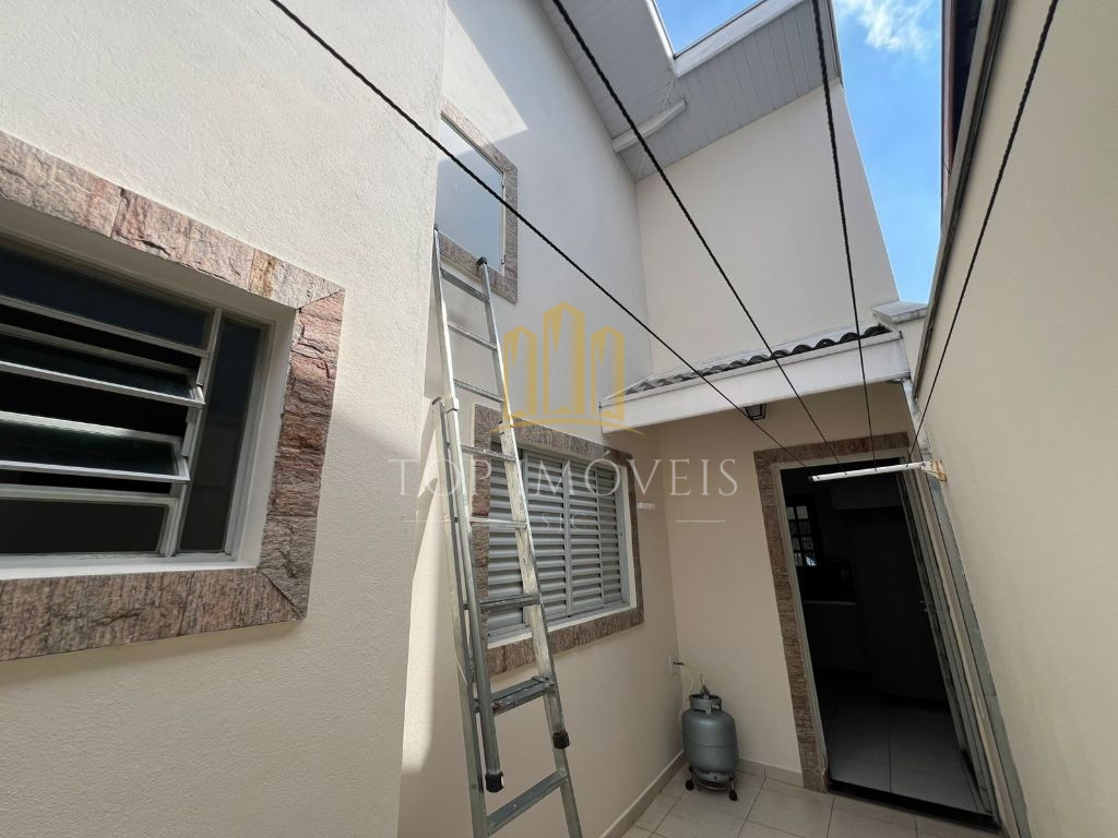 Belissima Casa Térrea 3 Dormitórios 1 Suíte Santa Paula