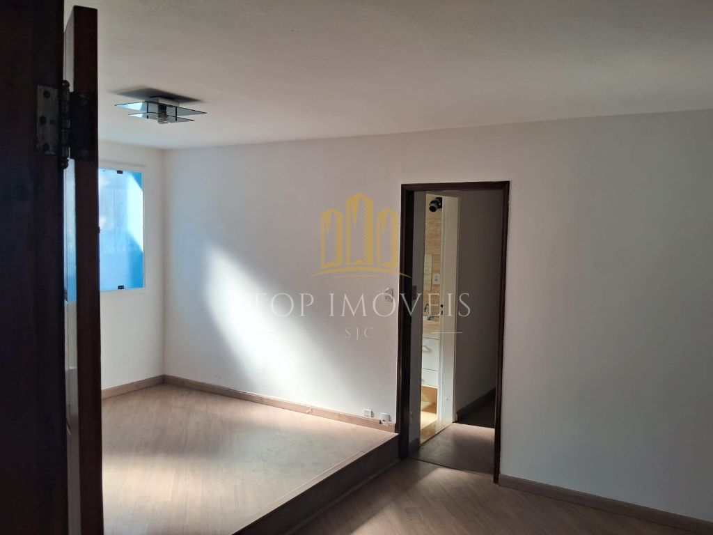 Uma casa para viver momentos inesquecíveis no jardim satélite !