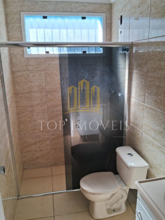 Uma casa para viver momentos inesquecíveis no jardim satélite !