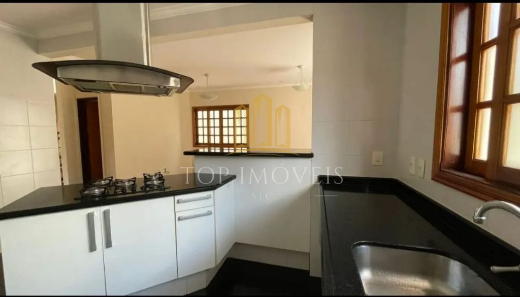 O sonho da casa perfeita ao lado do shopping oriente jardim samarino condominio