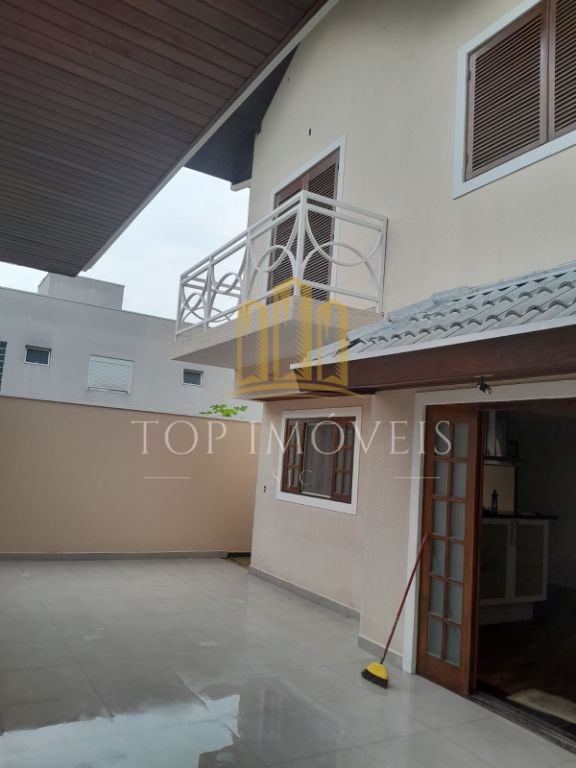 O sonho da casa perfeita ao lado do shopping oriente jardim samarino condominio