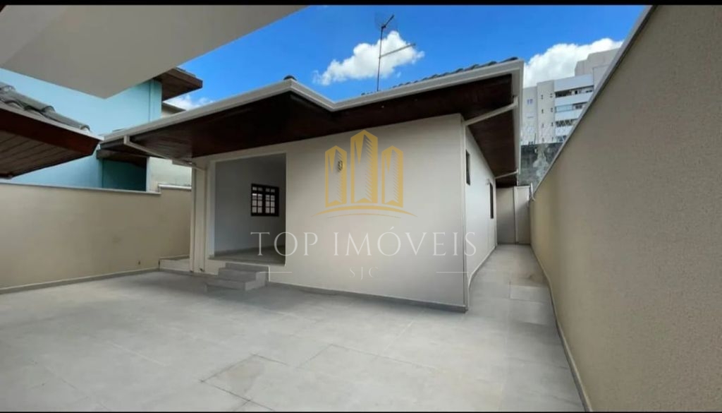 O sonho da casa perfeita ao lado do shopping oriente jardim samarino condominio