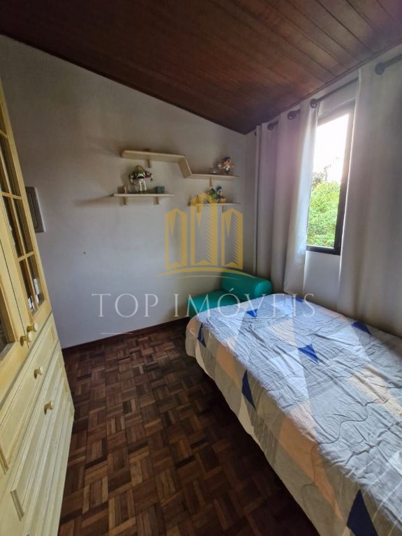 Charmosa casa em condomínio na reserva do bosque