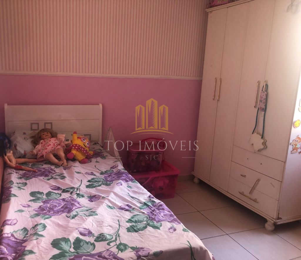Casa Térrea à Venda no Res. Sítio Santo Antônio 3 Dormitórios, Suíte e 2 Vagas Cobertas