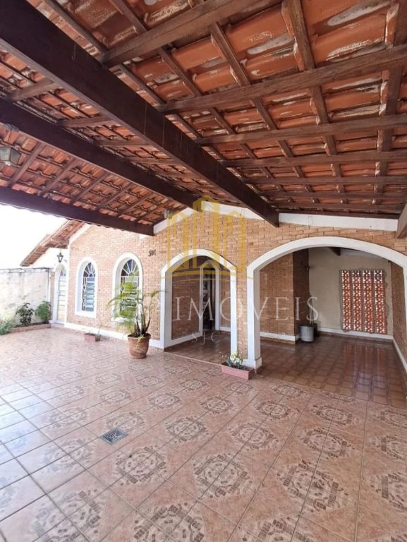 Oportunidade - casa de lote inteiro 250m² no jardim satélite