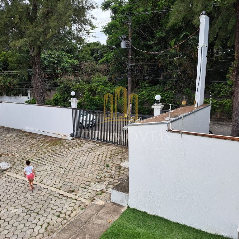 Lindo sobrado dois dormitórios suíte em condomínio fechado no melhor local do chácaras são José