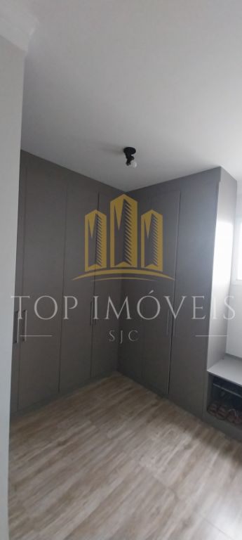 Belíssima mansão de 3 suítes e 455 metros quadrados no condo