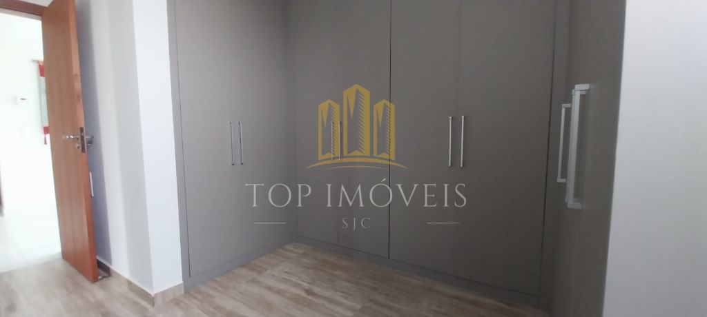Belíssima mansão de 3 suítes e 455 metros quadrados no condo