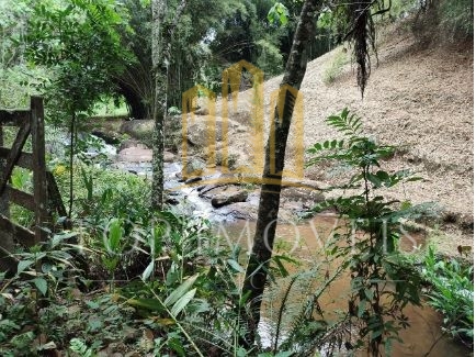 Sítio em são francisco xavier 18 alqueires mata nativa 1 cas