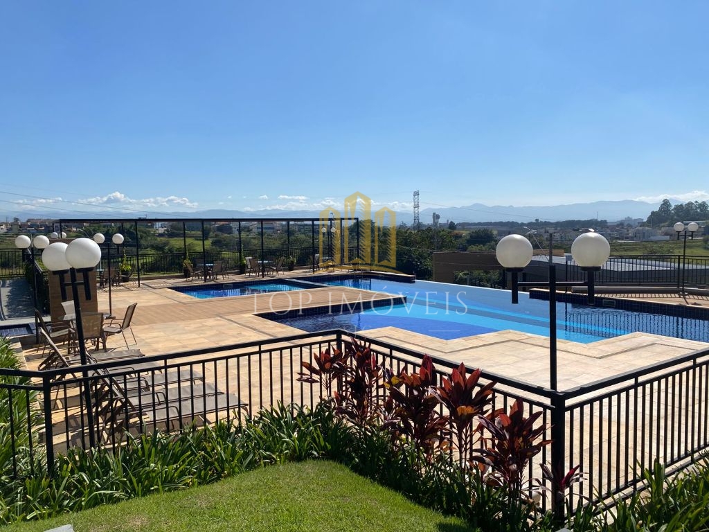 Maravilhoso Sobrado 4 dormitórios e Piscina Condomínio Malibu - Caçapava