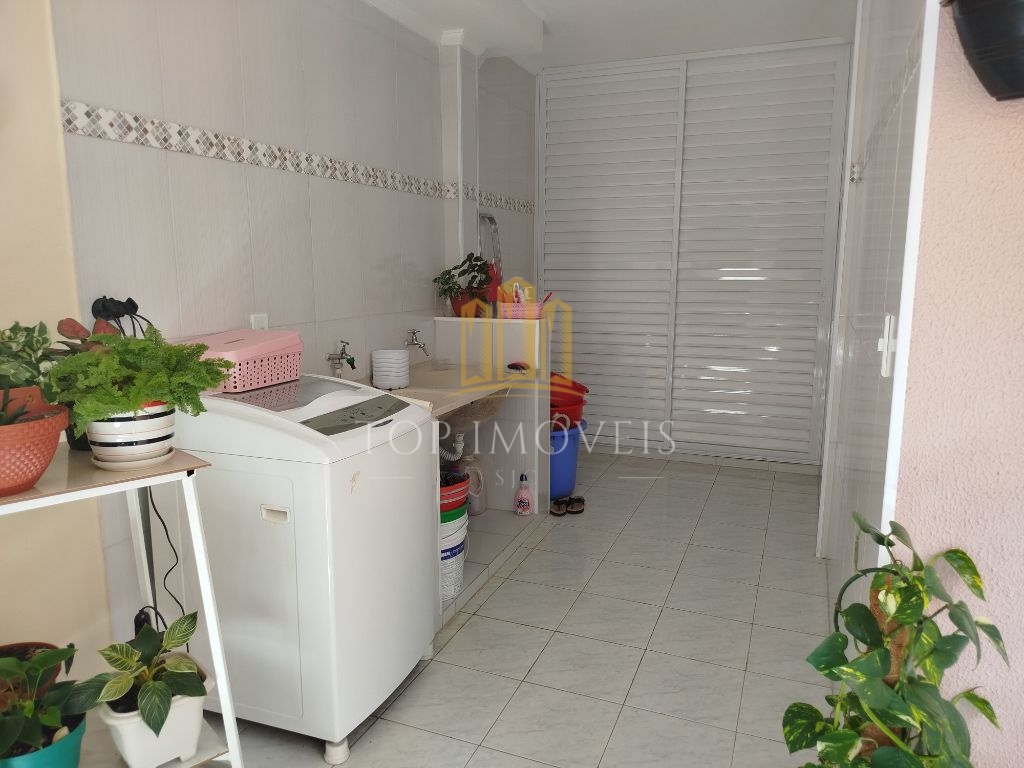Lindo Sobrado à Venda com Edícula Melhor Localização da Zona Sul São José dos Campos