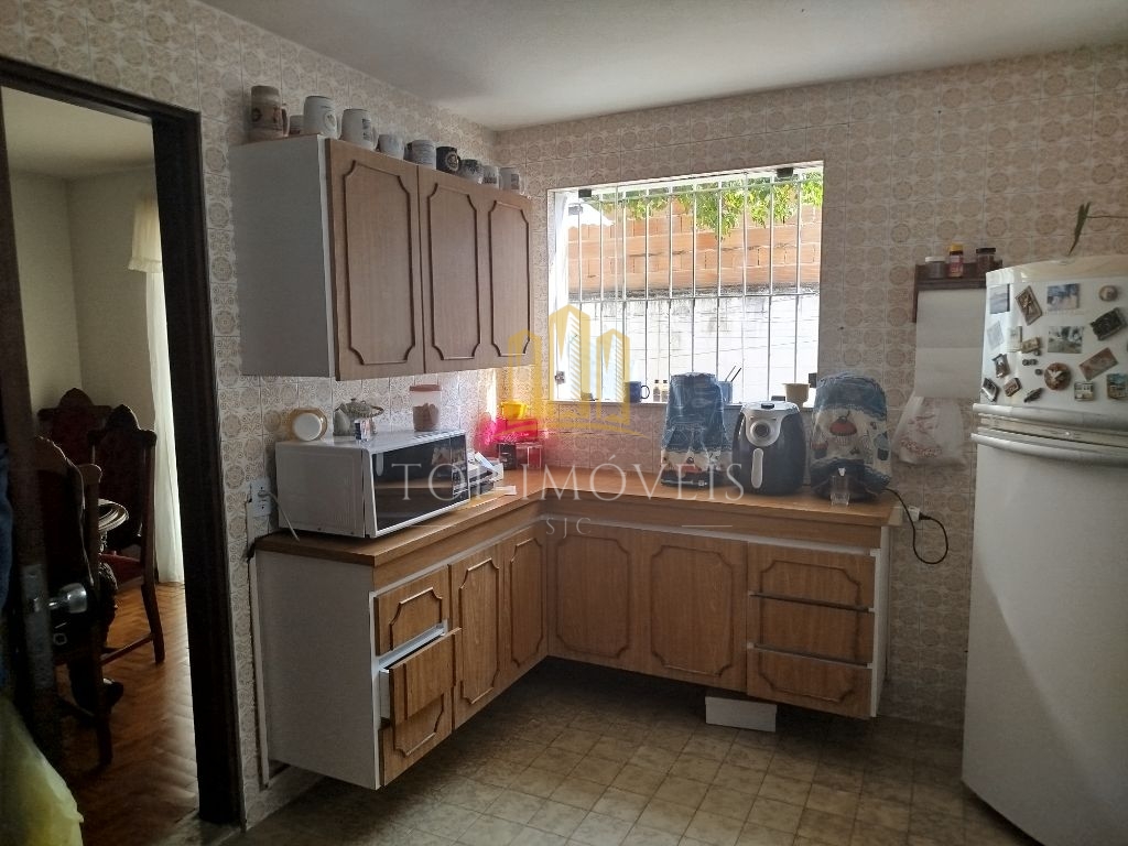 Excelente Sobrado à Venda 3 dormitórios Jardim Satélite Rua sem Saída Zona Sul SJC