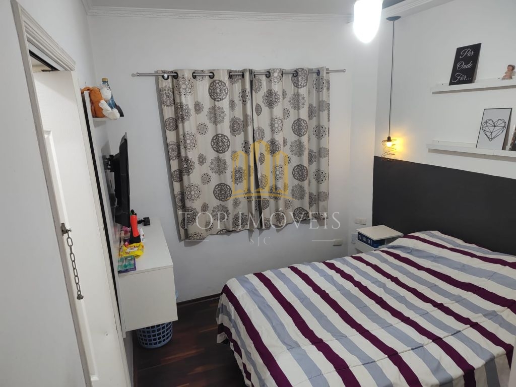 Linda Casa em Condomínio Villagio 3 Dorm (1 Suíte) 130 m² Jardim Califórnia - Jacareí
