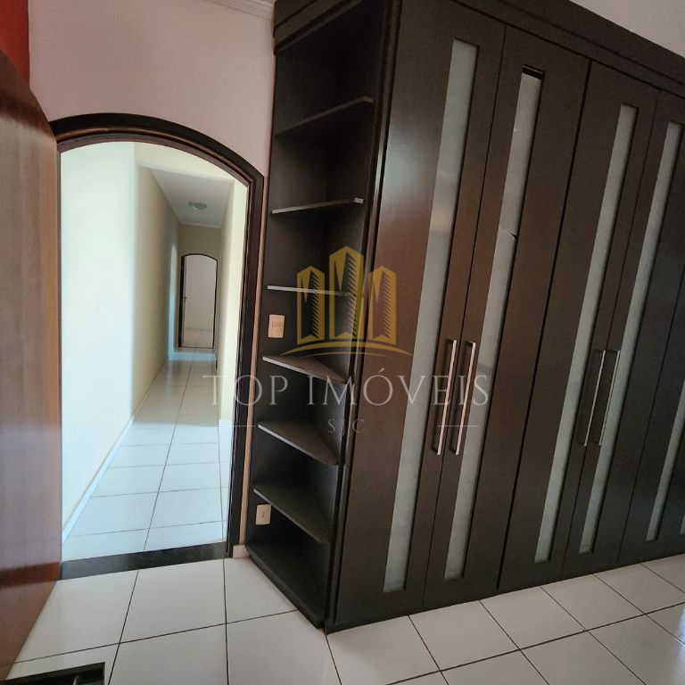 Oportunidade - sobrado inteiro planejado de 3 quartos sendo 