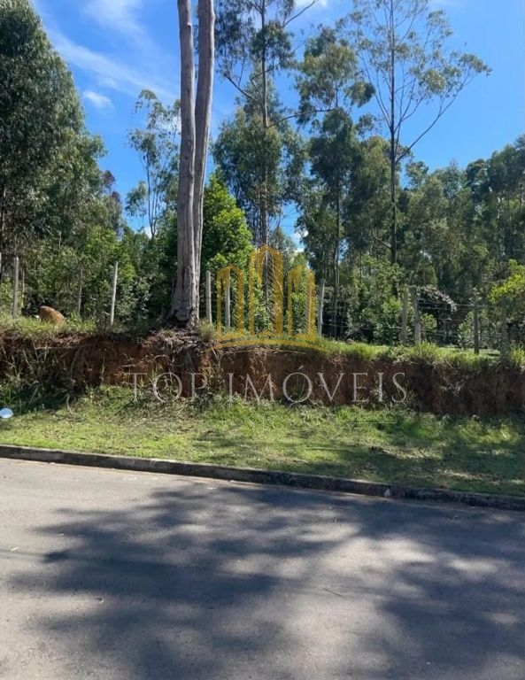 Terreno localizado em bairro novo, em constante valorização,