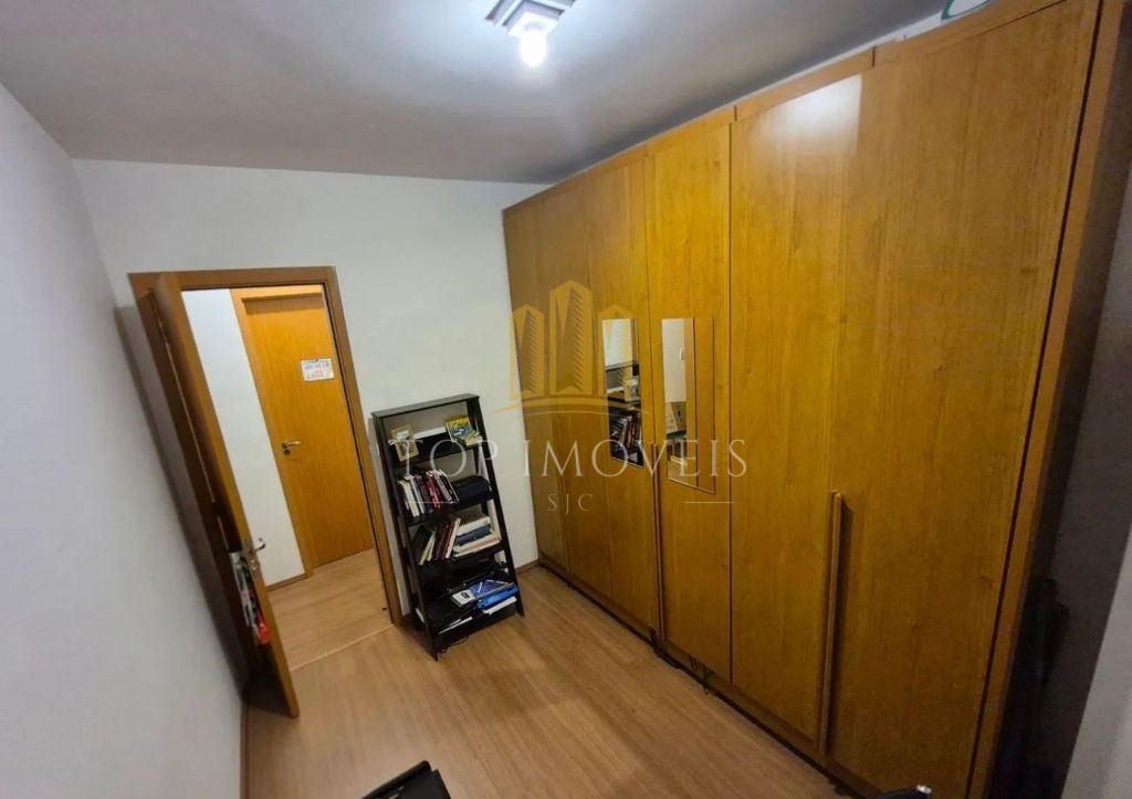 Maravilhoso apartamento três dormitórios suíte condomínio no