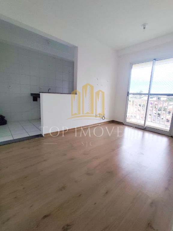 Apartamento 2 Dormitórios no Parque Residencial Flamboyant 12º Andar, Sacada com Vista Livre e 1 Vaga Condomínio Boulevard Flamboyant