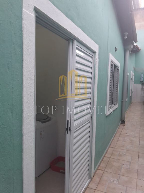 Casa residencial com excelente padrão construtivo e otima localização - pronta para morar
