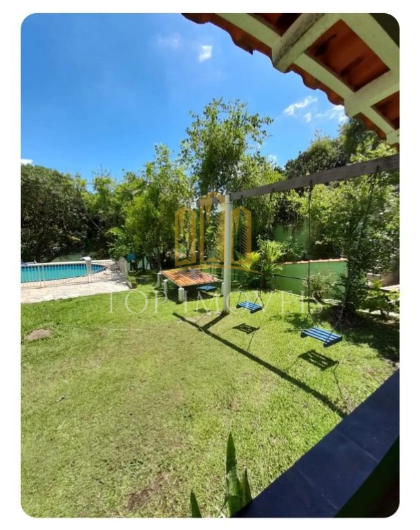 Linda chácara entre guararema e santa branca sp