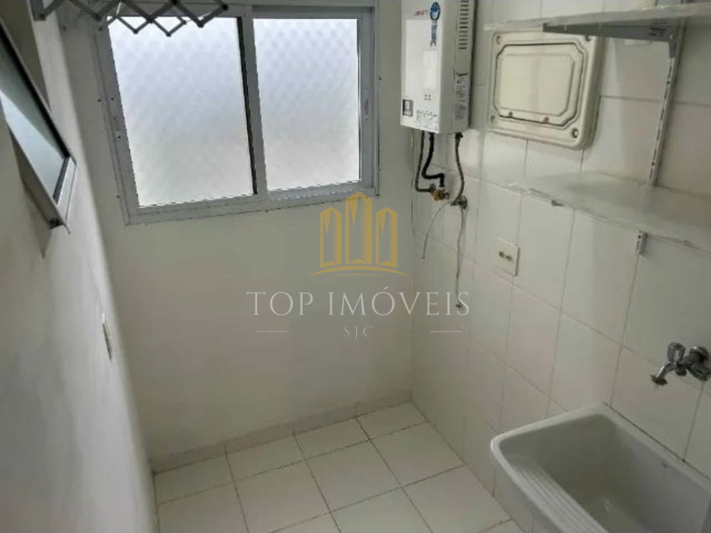Lindo apartamento dois dormitórios suite em condomínio clube
