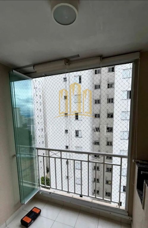 Lindo apartamento dois dormitórios suite em condomínio clube