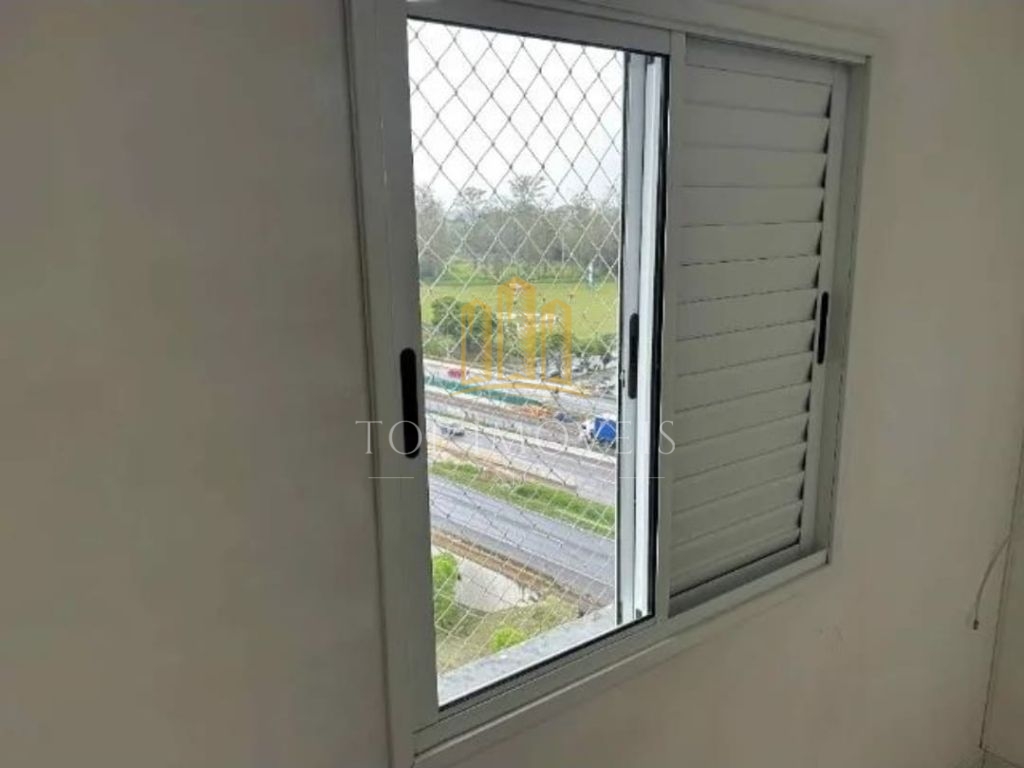 Lindo apartamento dois dormitórios suite em condomínio clube