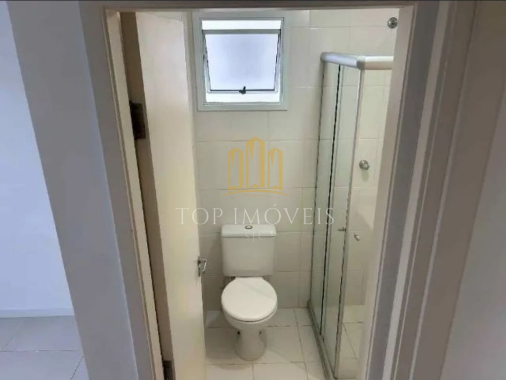 Lindo apartamento dois dormitórios suite em condomínio clube