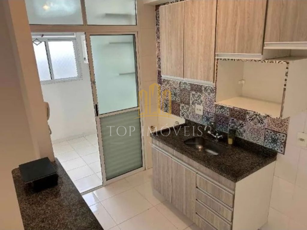 Lindo apartamento dois dormitórios suite em condomínio clube