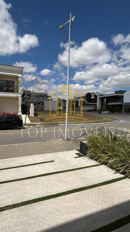 Terreno à Venda no Cond. Jardim do Golfe 2 Urbanova - 450 m² PLANO