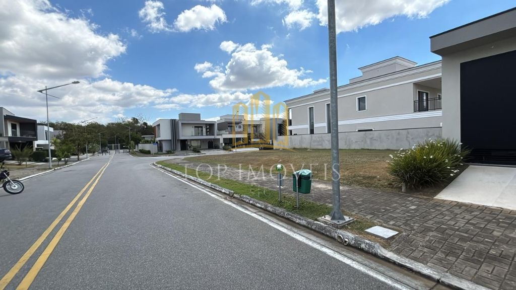Terreno à Venda no Cond. Jardim do Golfe 2 Urbanova - 450 m² PLANO